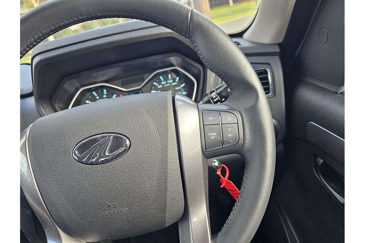 2022 Mahindra PIK-UP S11 4X4