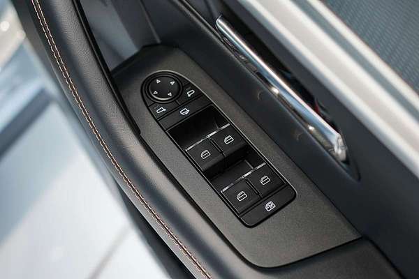 2025 Mazda CX-60 G40e Touring KH Series