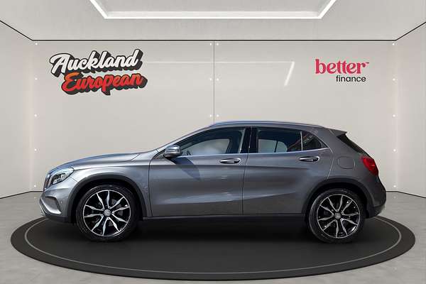 2014 Mercedes-Benz GLA-Class 250 4MATIC 2.0P