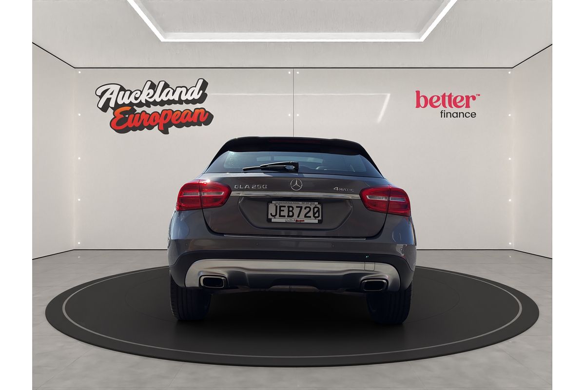 2014 Mercedes-Benz GLA-Class 250 4MATIC 2.0P