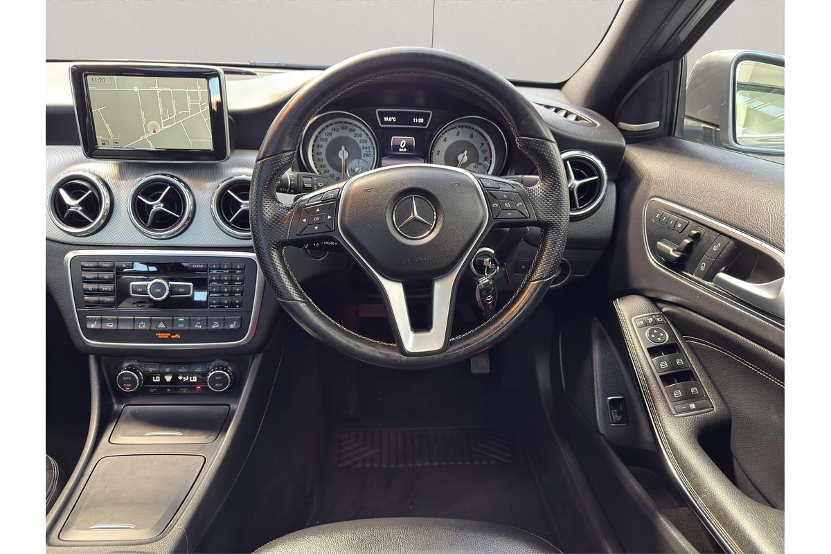 2014 Mercedes-Benz GLA-Class 250 4MATIC 2.0P