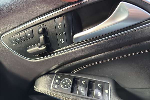 2014 Mercedes-Benz GLA-Class 250 4MATIC 2.0P