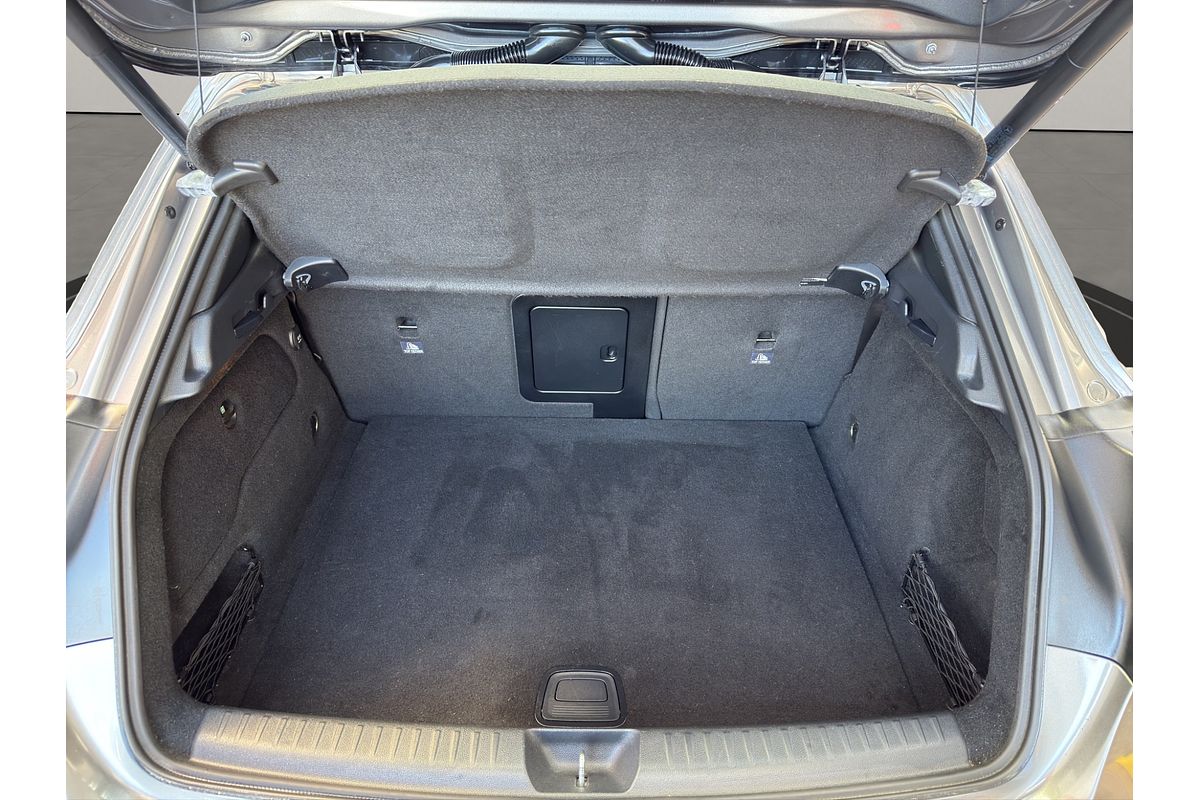 2014 Mercedes-Benz GLA-Class 250 4MATIC 2.0P