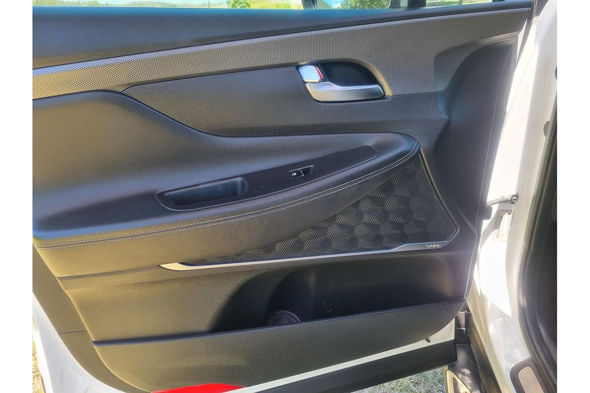 2019 Hyundai Santa Fe SANTA FE HIGHLANDER CRDi DARK BURG AWD TM