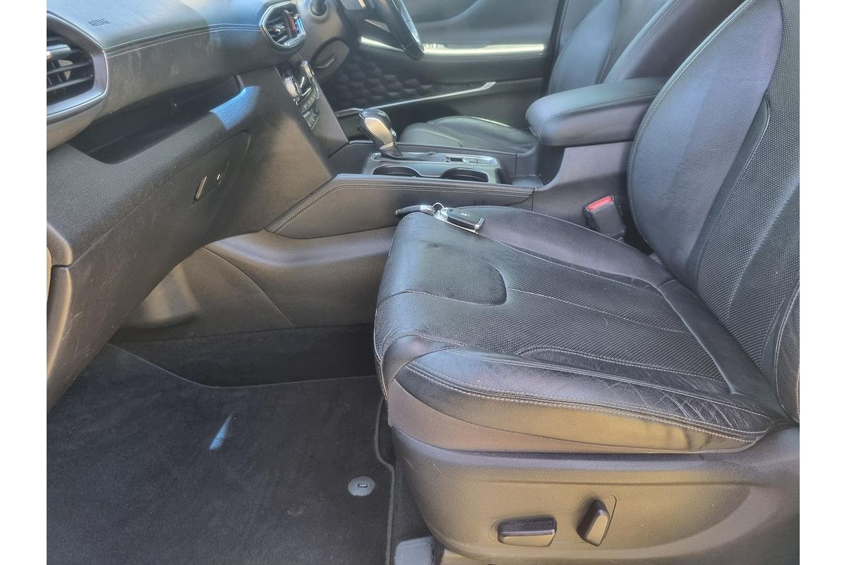 2019 Hyundai Santa Fe SANTA FE HIGHLANDER CRDi DARK BURG AWD TM