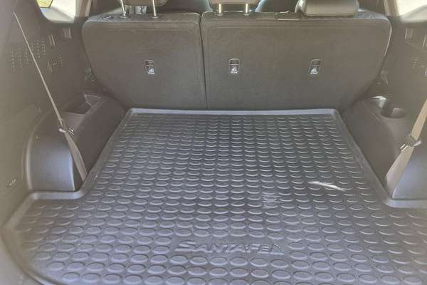 2019 Hyundai Santa Fe SANTA FE HIGHLANDER CRDi DARK BURG AWD TM