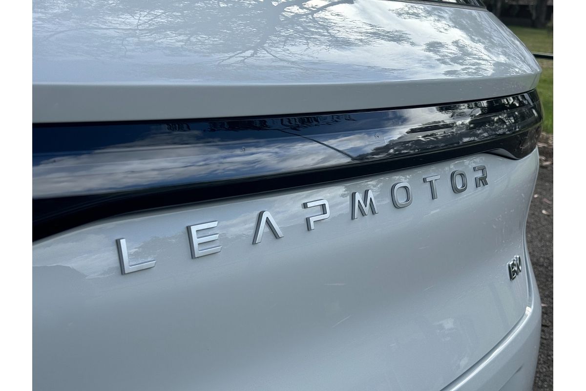 2025 Leapmotor B10 Style A12