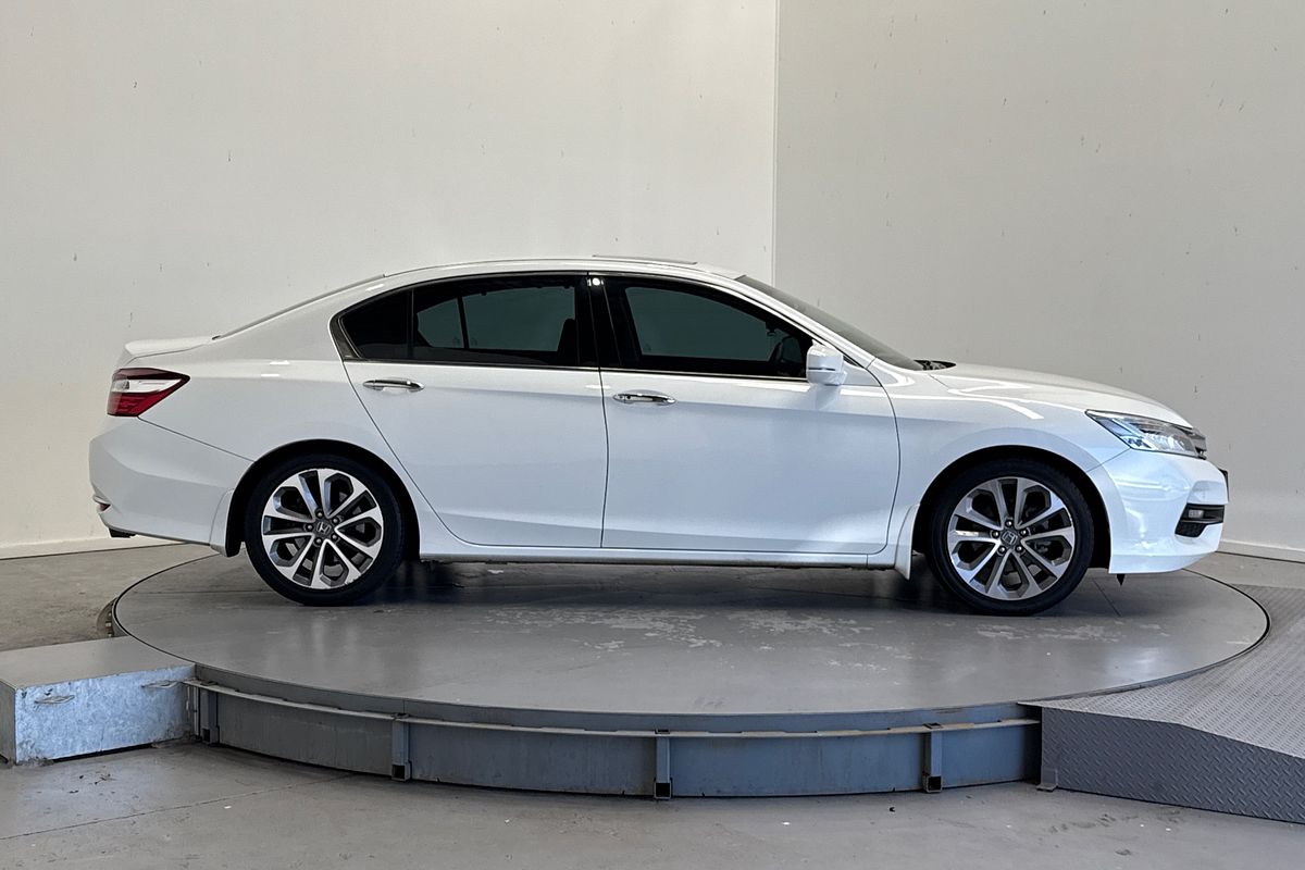 2019 Honda Accord VTi-L 9th Gen