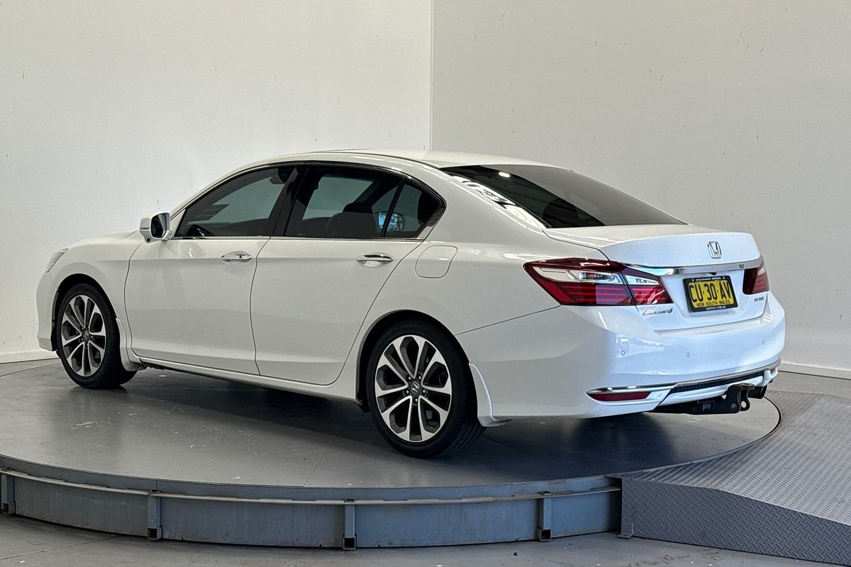 2019 Honda Accord VTi-L 9th Gen