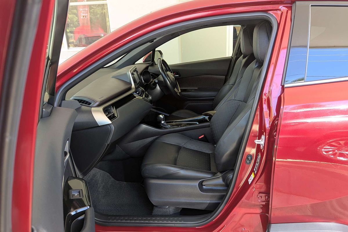 2017 Toyota C-HR Koba NGX10R