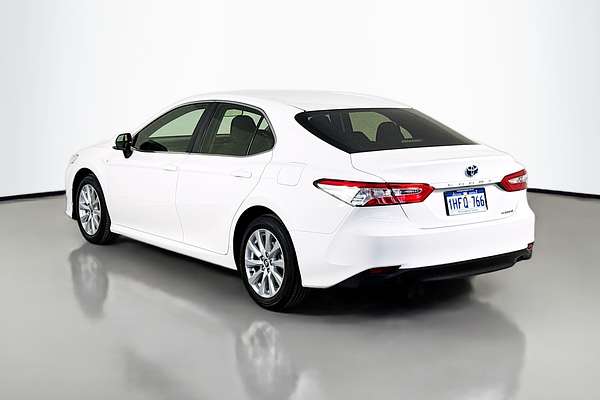 2020 Toyota Camry Ascent AXVH71R