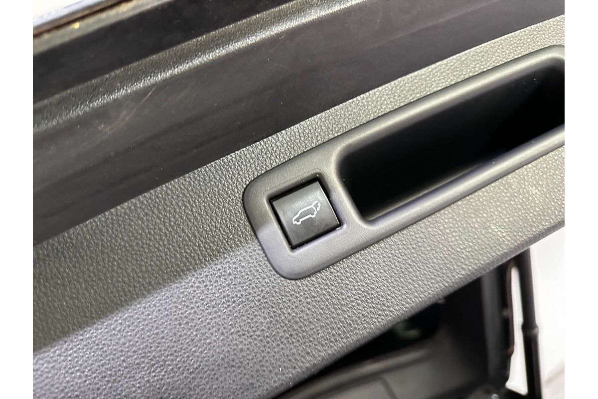 2022 Toyota Kluger Grande AXUH78R