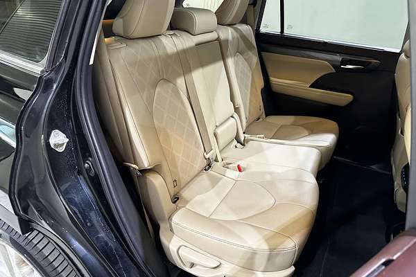 2022 Toyota Kluger Grande AXUH78R