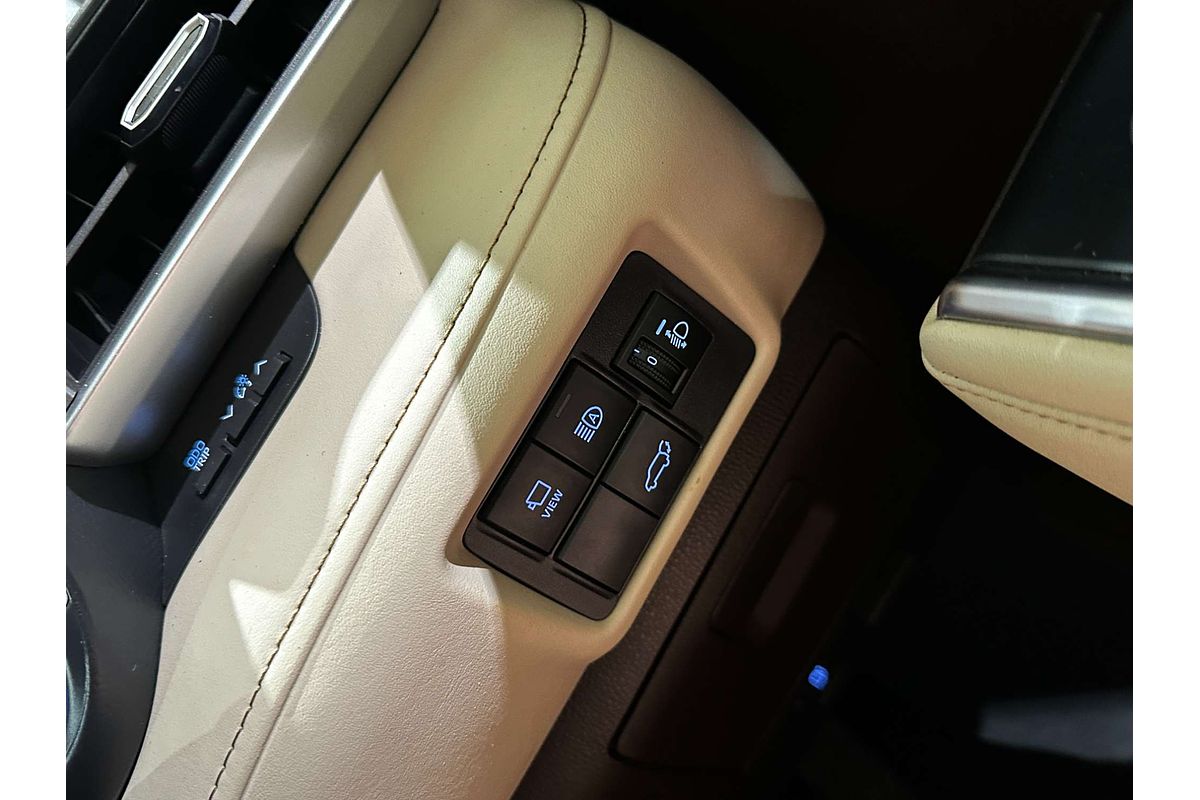 2022 Toyota Kluger Grande AXUH78R