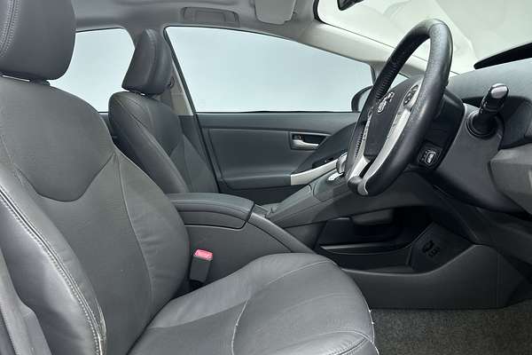 2011 Toyota Prius i-Tech ZVW30R