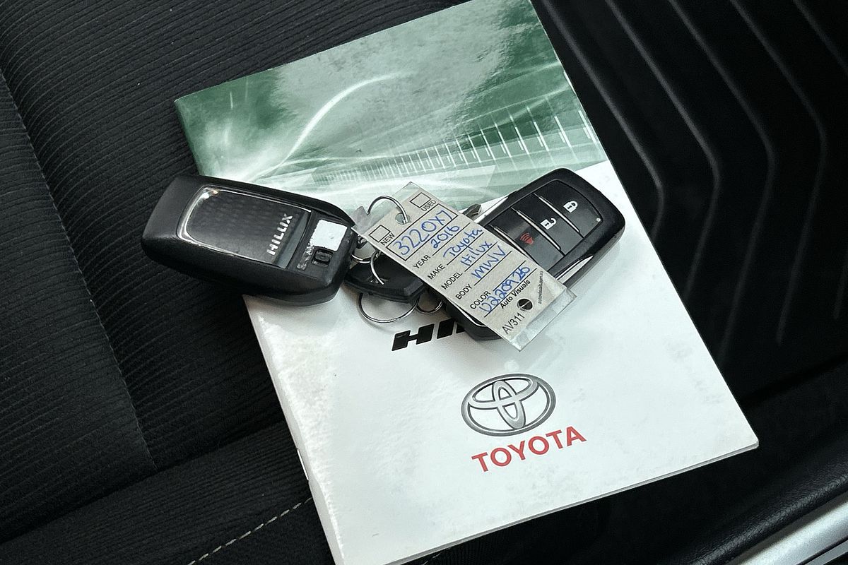 2016 Toyota Hilux SR5 GUN126R 4X4