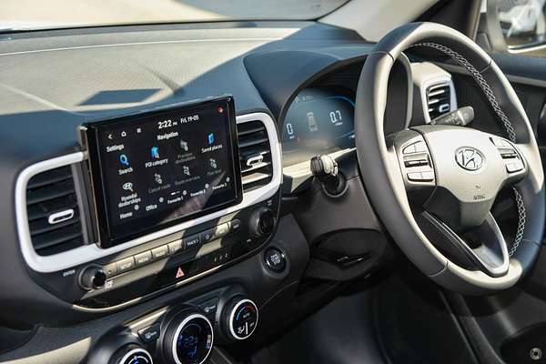2025 Hyundai Venue Elite QX.V5