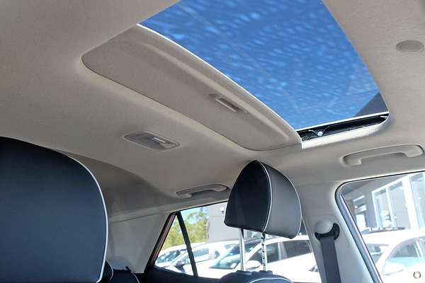 2025 Hyundai Venue Elite QX.V5