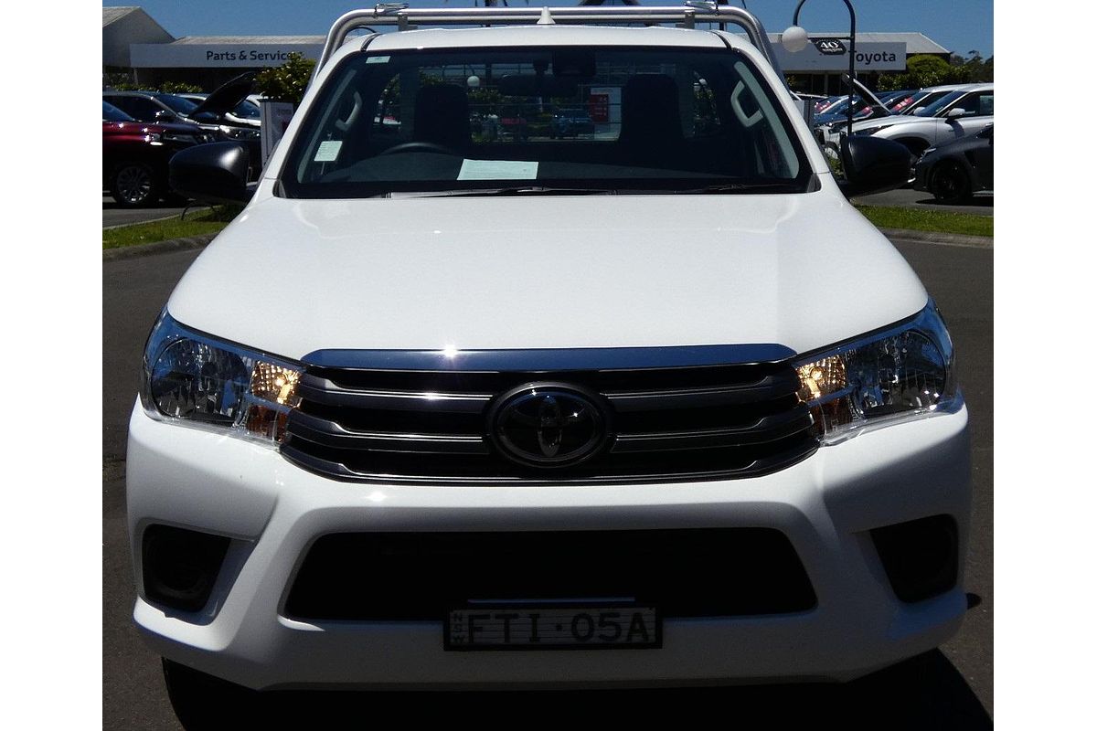 2025 Toyota Hilux SR GUN126R 4X4