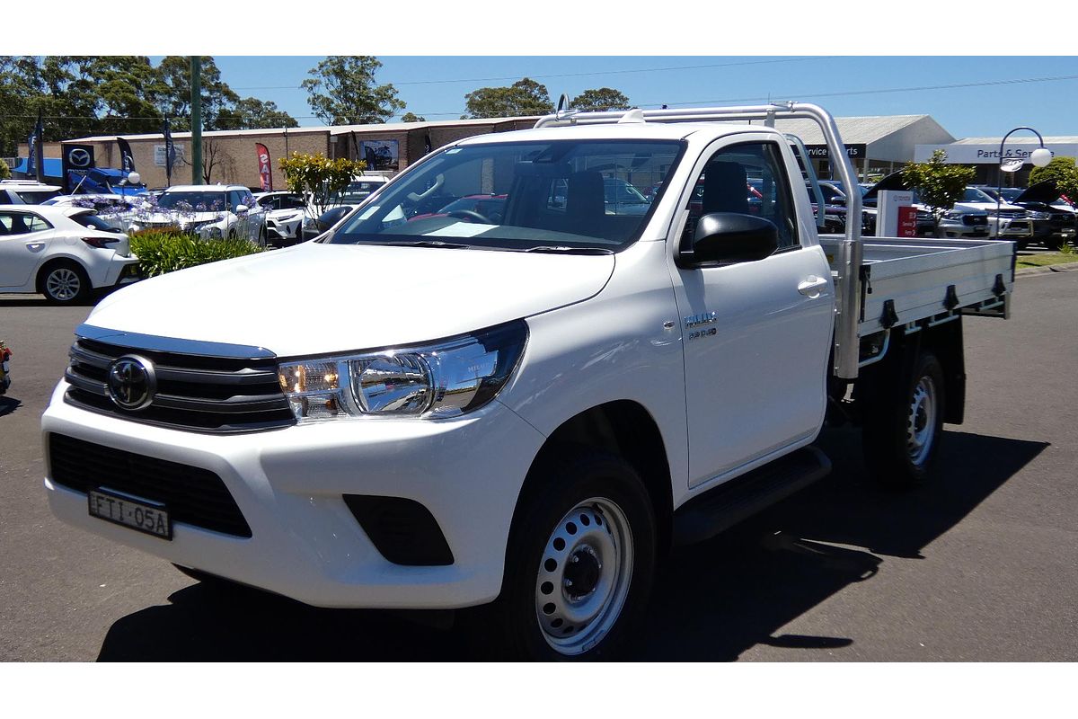 2025 Toyota Hilux SR GUN126R 4X4