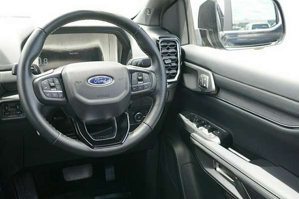 2025 Ford Ranger Platinum 4X4 3.0L