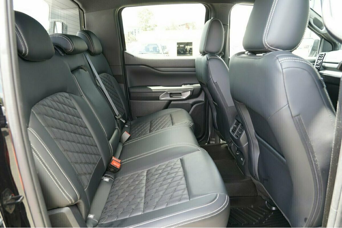 2025 Ford Ranger Platinum 4X4 3.0L