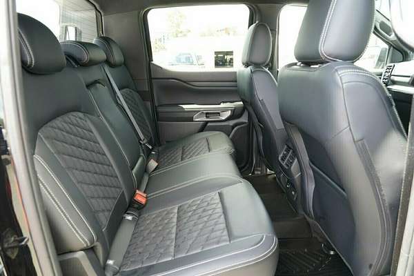 2025 Ford Ranger Platinum 4X4 3.0L