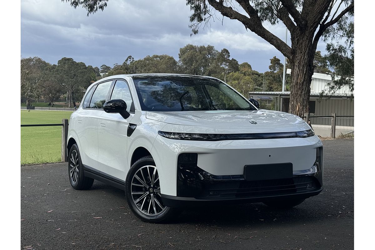 2025 Leapmotor B10 Style A12