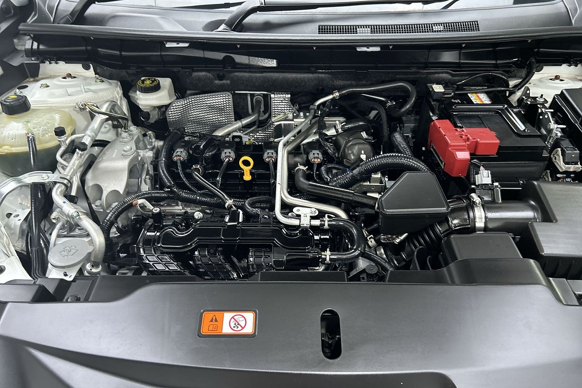 2024 Mitsubishi Outlander ES ZM