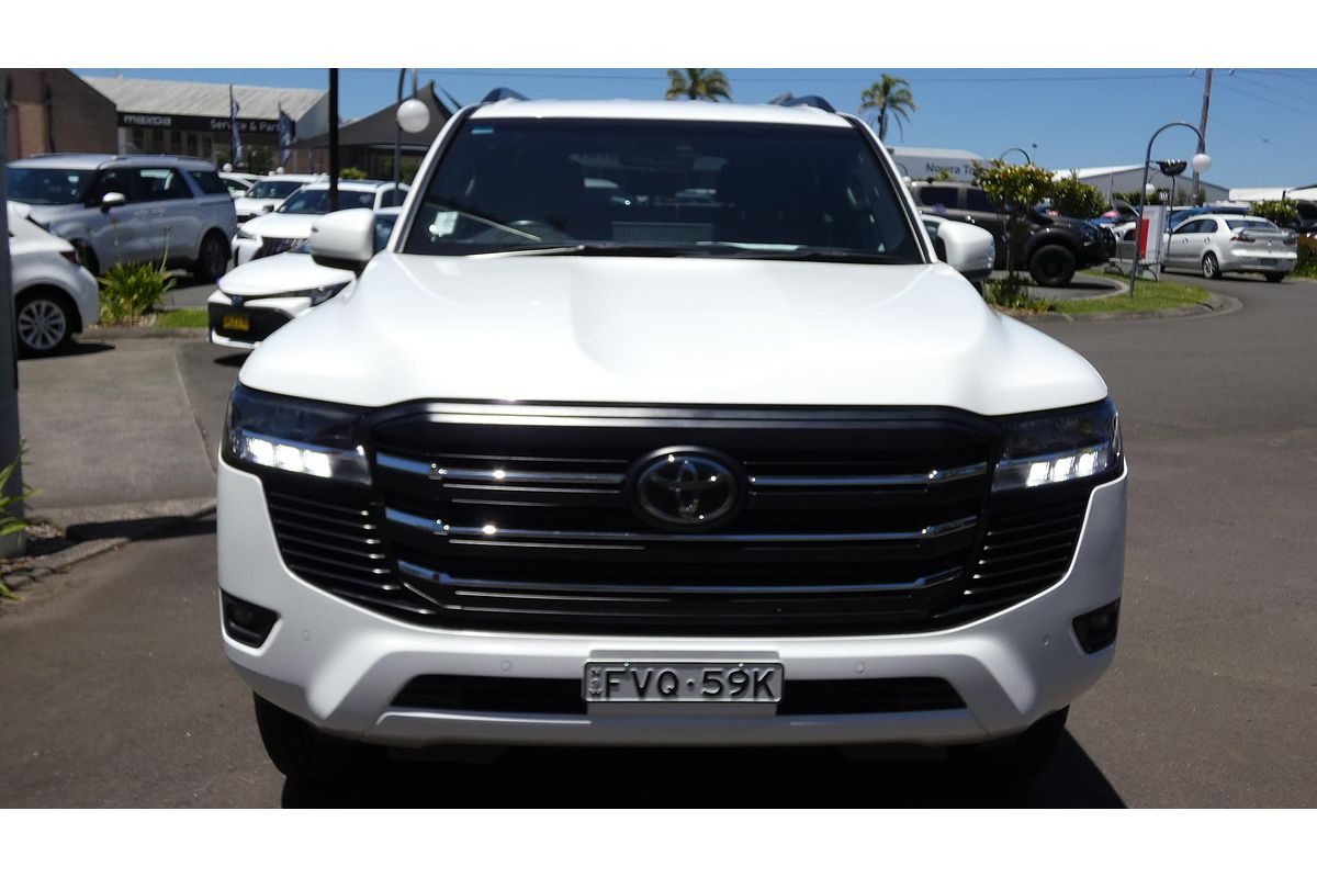 2023 Toyota Landcruiser GXL FJA300R