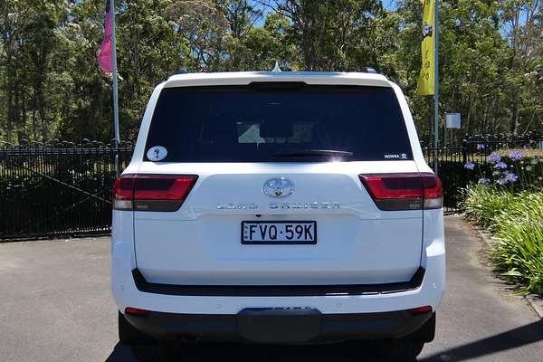 2023 Toyota Landcruiser GXL FJA300R
