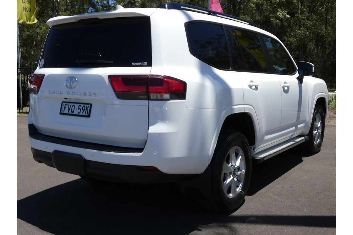 2023 Toyota Landcruiser GXL FJA300R