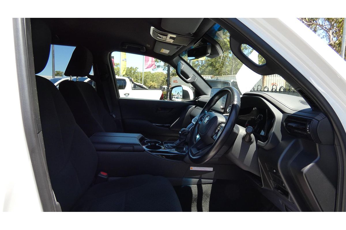 2023 Toyota Landcruiser GXL FJA300R