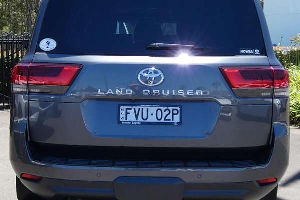 2022 Toyota Landcruiser VX FJA300R
