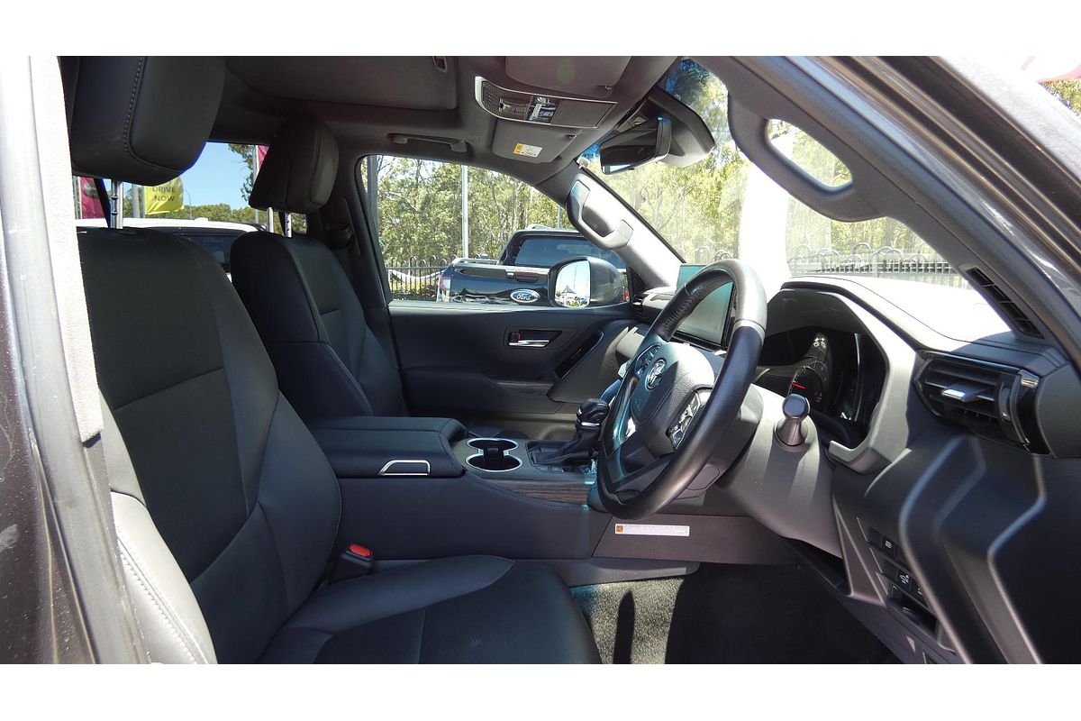 2022 Toyota Landcruiser VX FJA300R