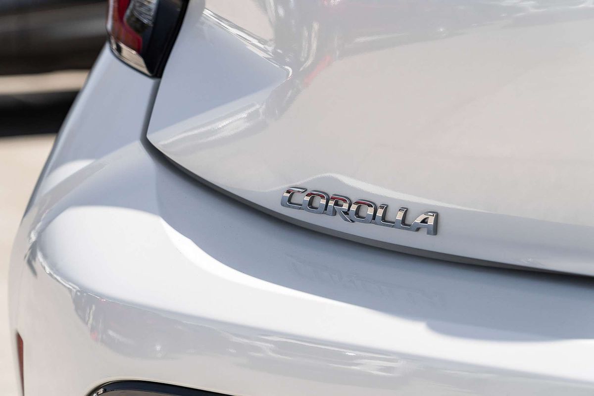 2023 Toyota Corolla Ascent Sport Hybrid ZWE219R