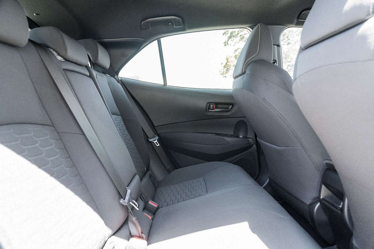 2023 Toyota Corolla Ascent Sport Hybrid ZWE219R