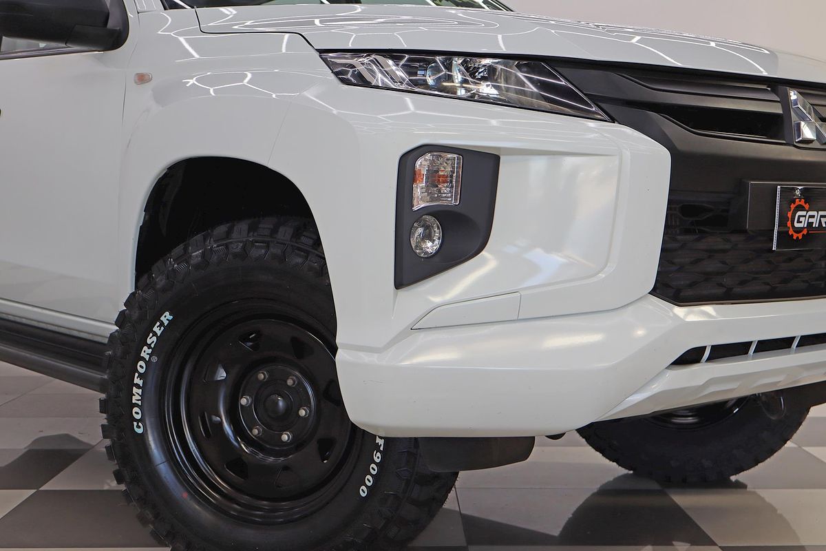 2023 Mitsubishi Triton GLX+ MR 4X4