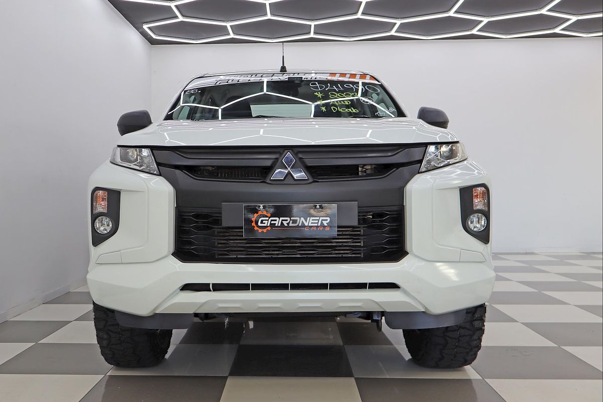 2023 Mitsubishi Triton GLX+ MR 4X4