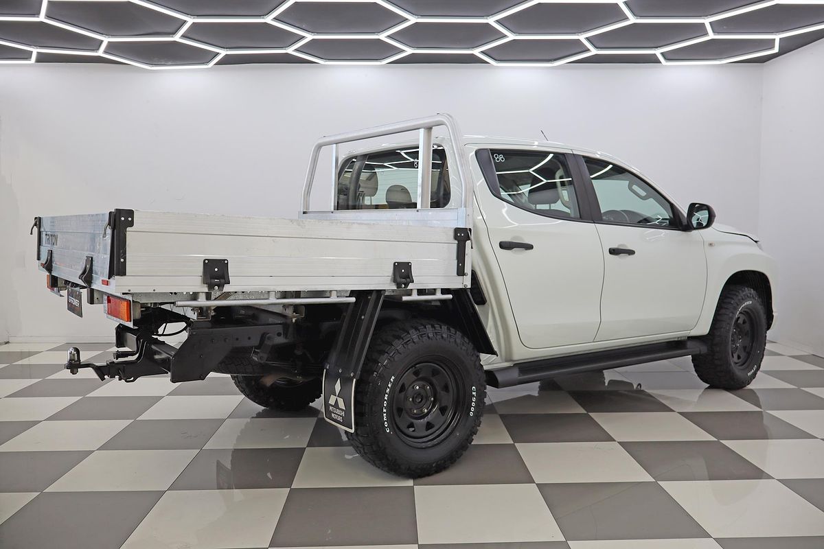 2023 Mitsubishi Triton GLX+ MR 4X4