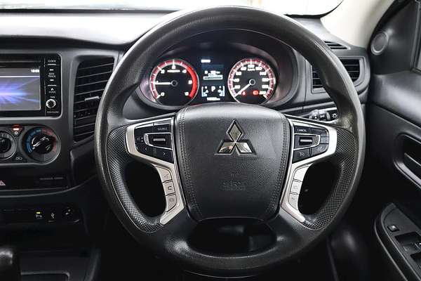 2019 Mitsubishi Triton GLX ADAS MR 4X4