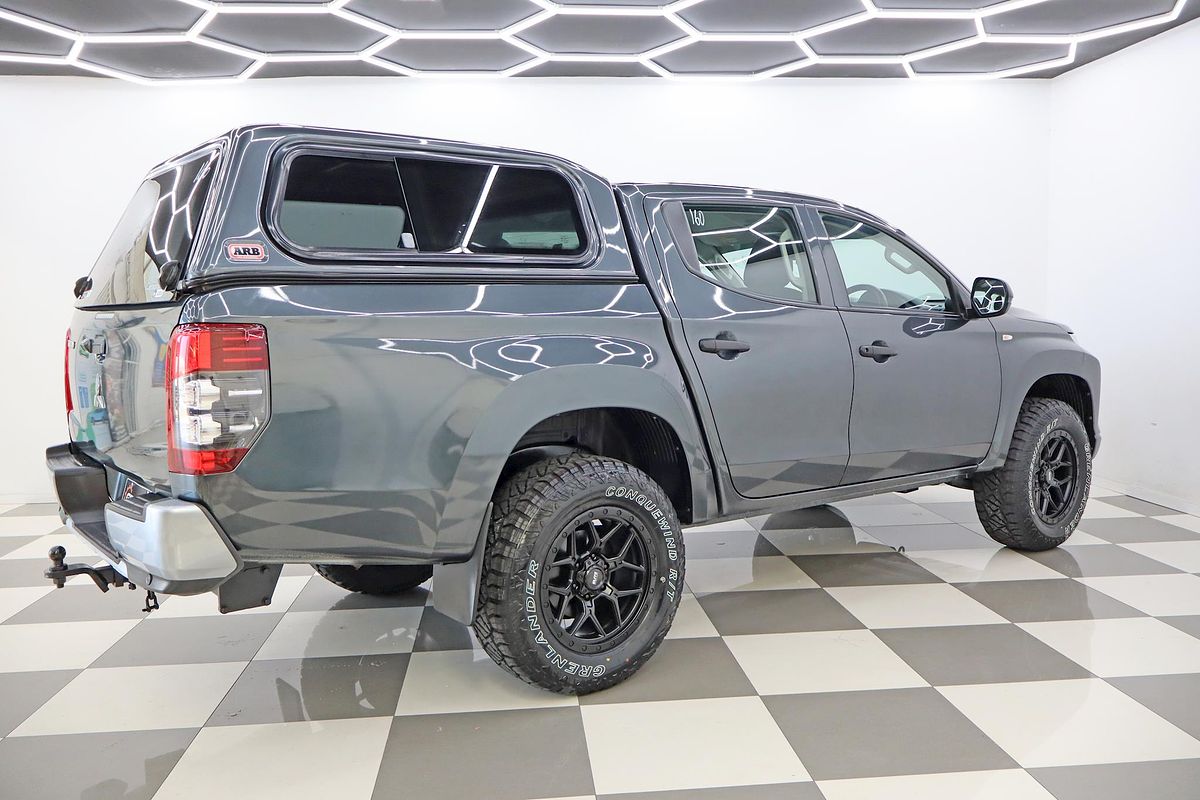2019 Mitsubishi Triton GLX ADAS MR 4X4