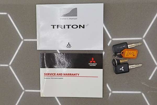 2019 Mitsubishi Triton GLX ADAS MR 4X4