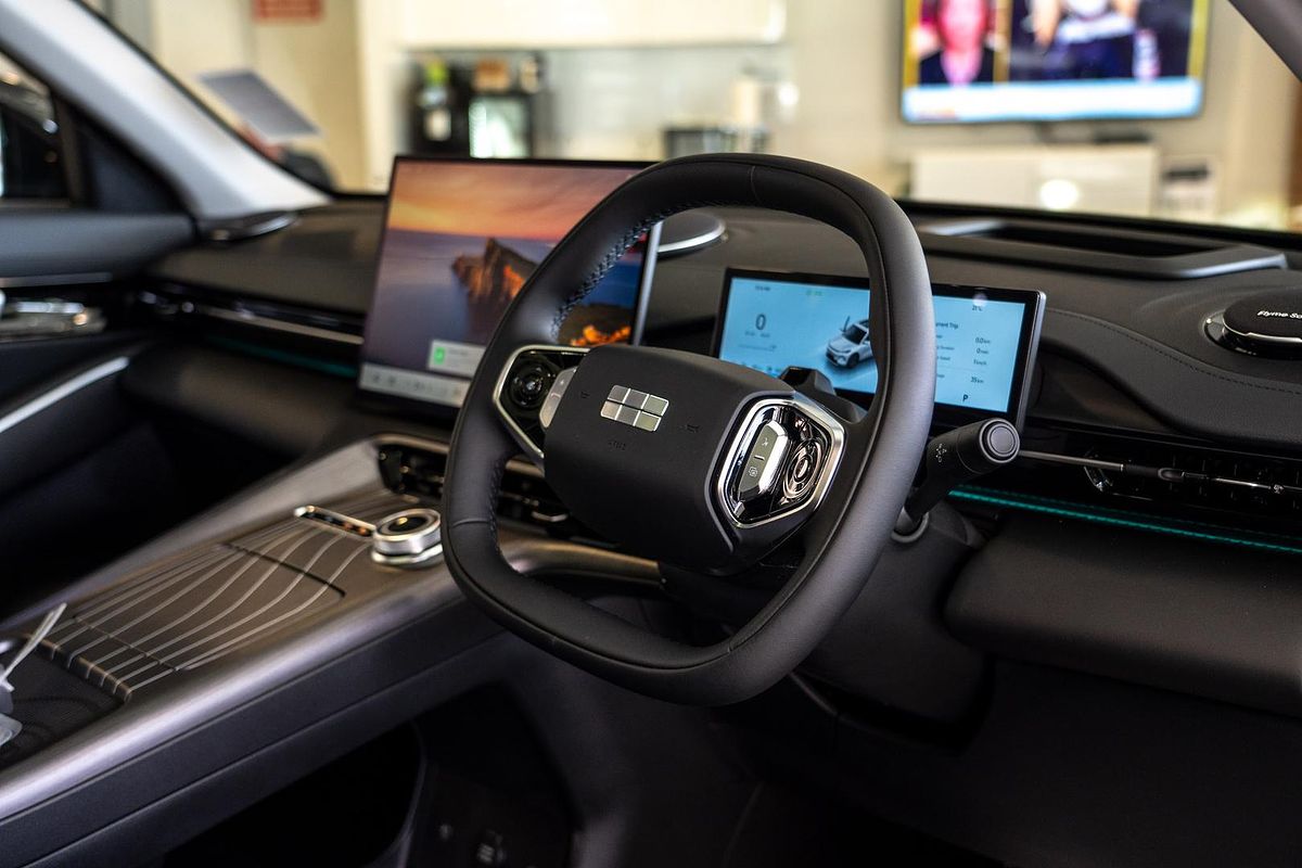 2025 Geely Starray EM-i Inspire P145