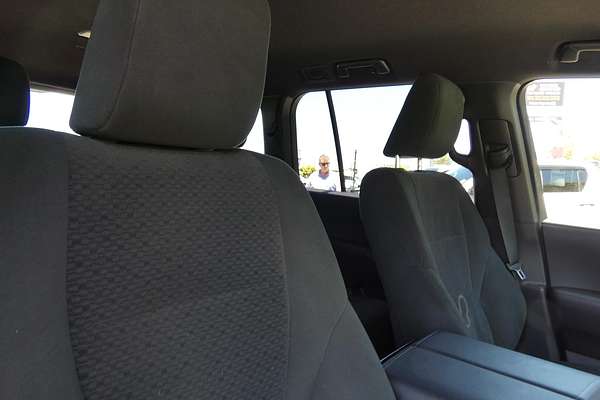 2023 Toyota Landcruiser GXL FJA300R