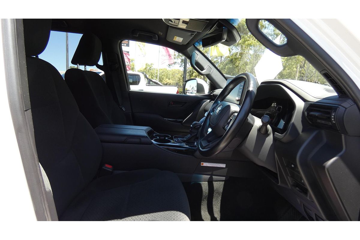 2023 Toyota Landcruiser GXL FJA300R