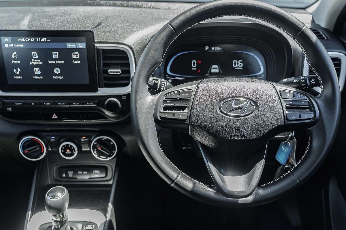 2023 Hyundai Venue Active QX.V5