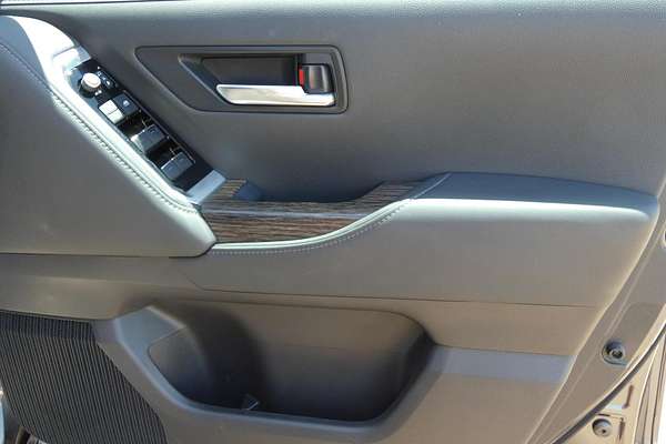 2022 Toyota Landcruiser VX FJA300R