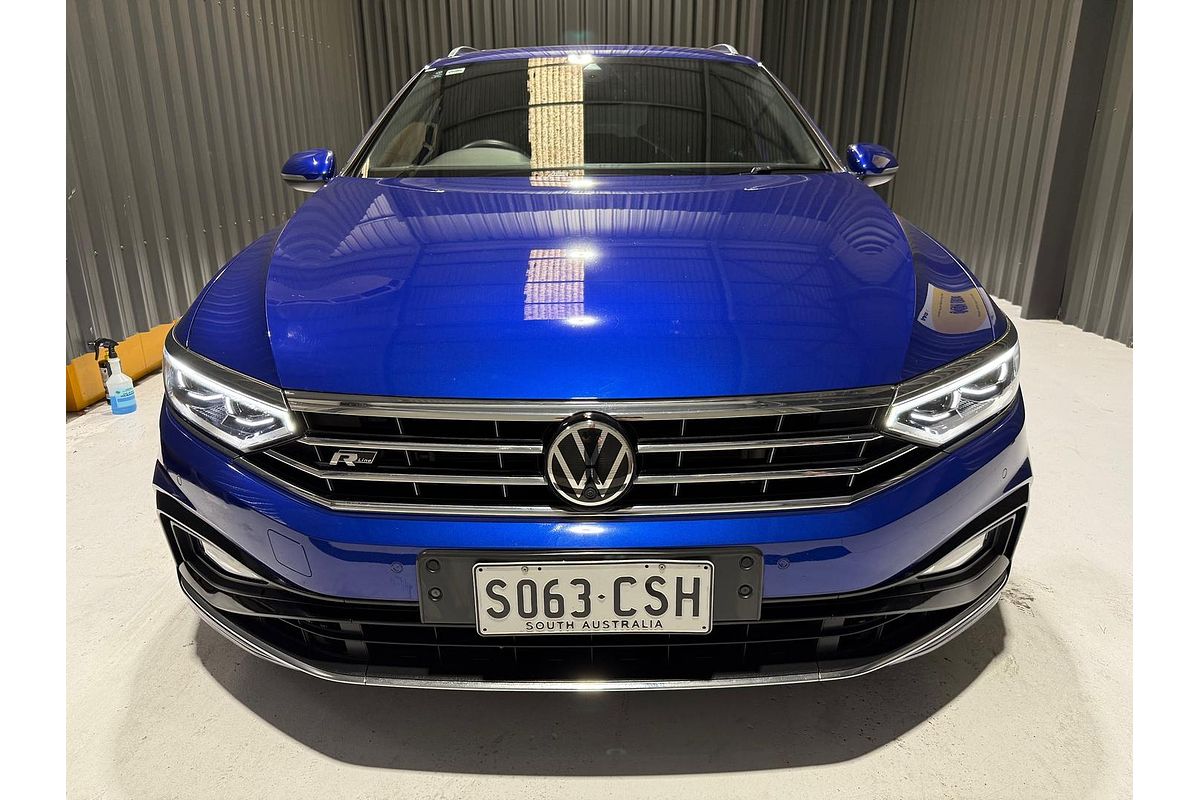 2022 Volkswagen Passat 206TSI R-Line B8