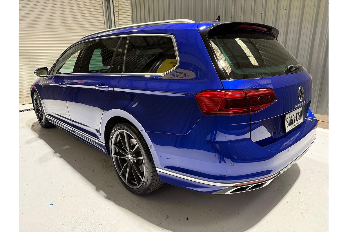 2022 Volkswagen Passat 206TSI R-Line B8